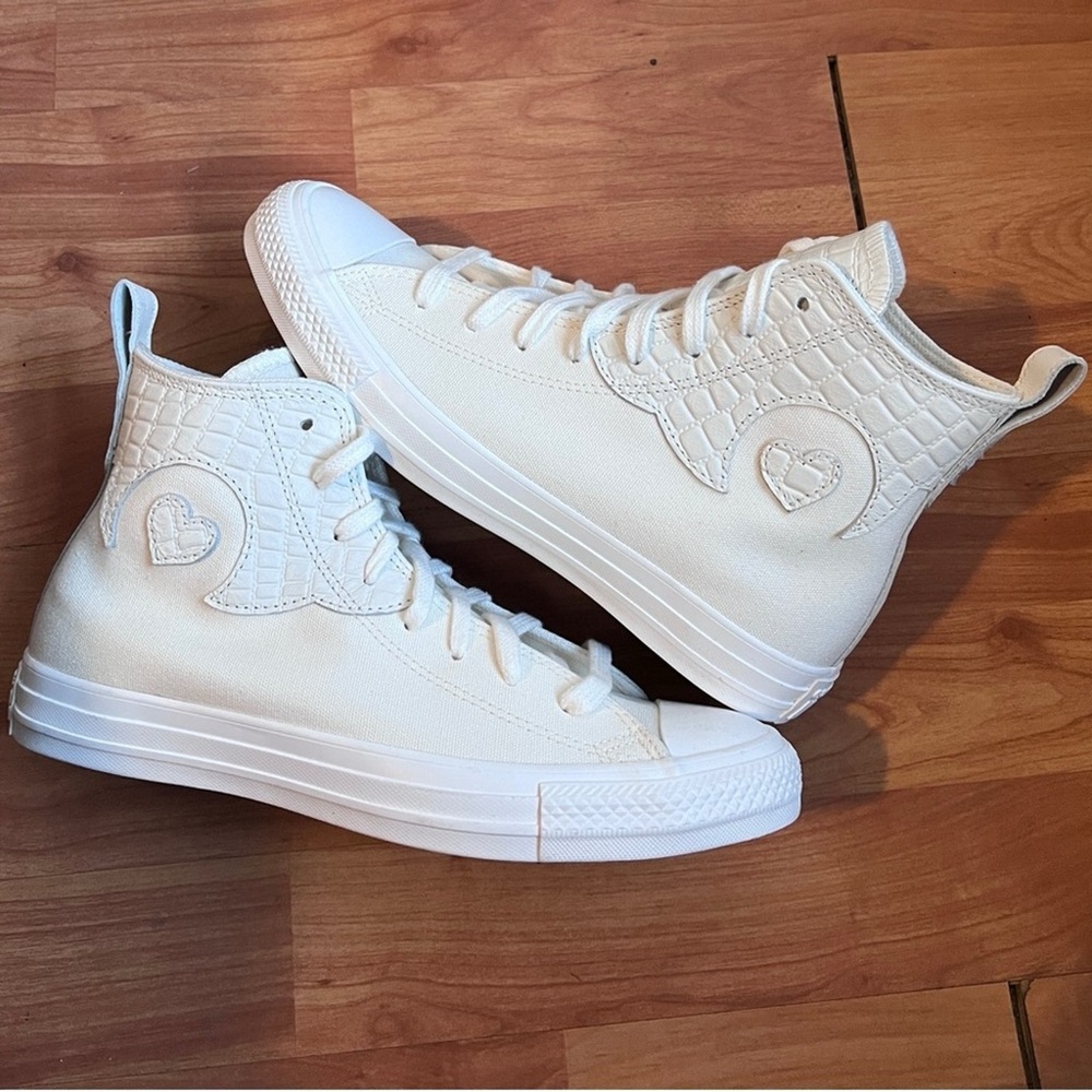 White Western Converse with heart detail